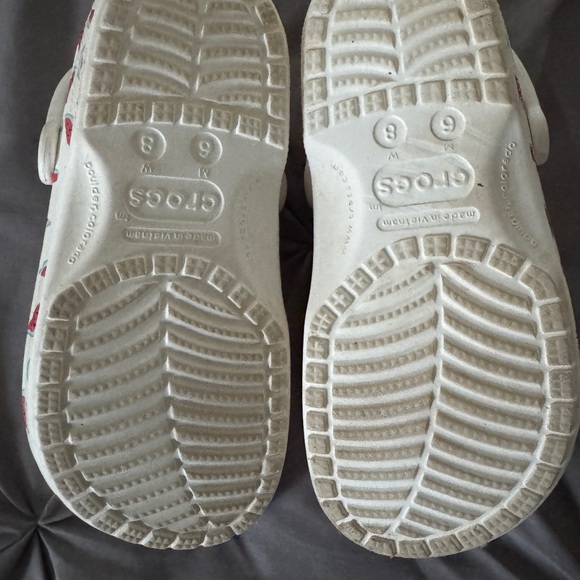 Watermelon pattern crocs. - Picture 7 of 7